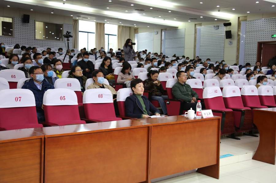 https://www.sdutcm.edu.cn/__local/0/10/18/DD012724A85643E1767E31B8EDE_41636D2B_17F43.jpg